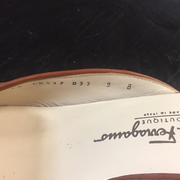 Salvatore Feraragamo flat mules - Picture 4 of 5